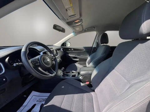 2016 Kia Sorento L