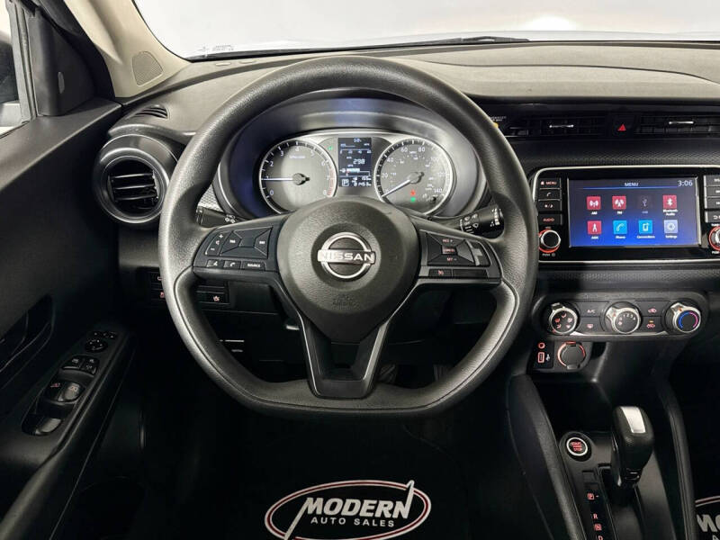 2023 Nissan Kicks S