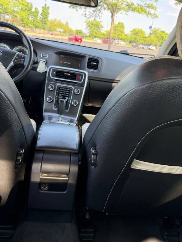 2012 Volvo S60 T5