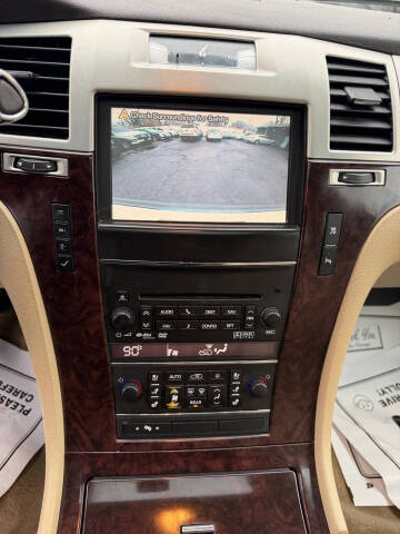 2011 Cadillac Escalade