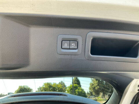 2024 Mazda CX-50 2.5 S Preferred