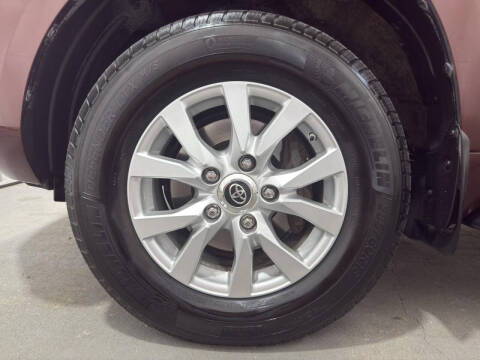 2019 Toyota Land Cruiser