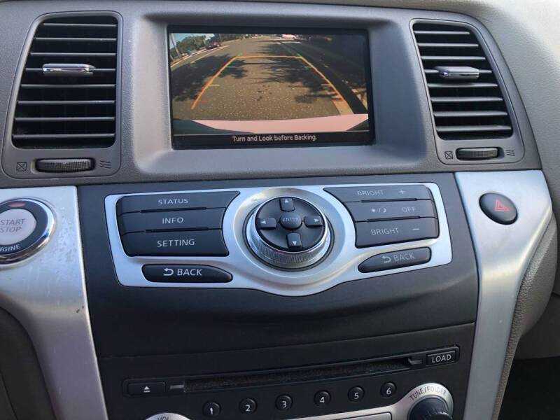 2009 Nissan Murano SL photo 13