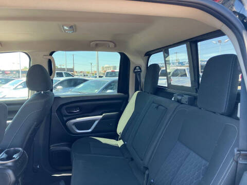 2019 Nissan Titan SV