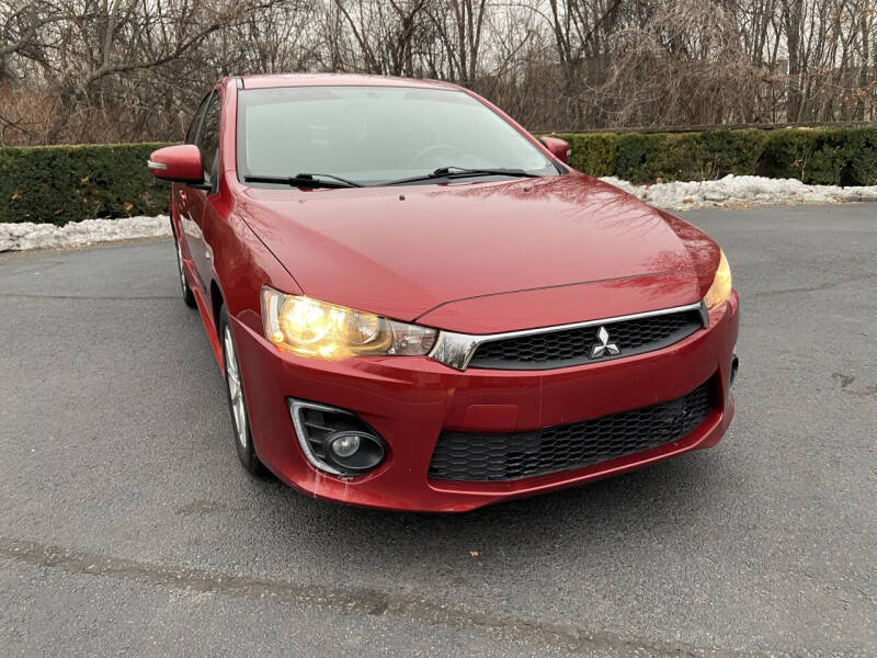 2016 Mitsubishi Lancer ES