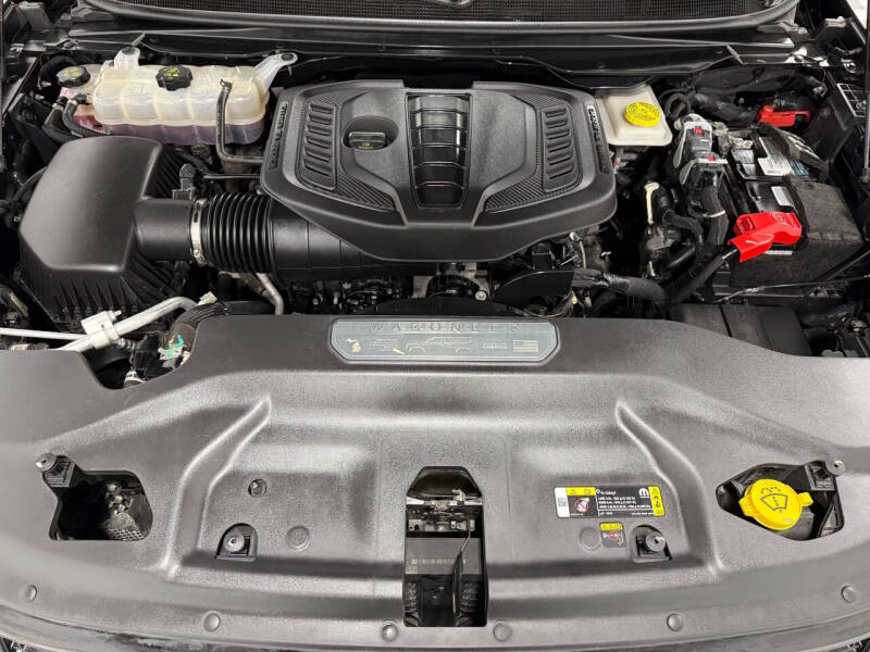 2024 Jeep Wagoneer Carbide