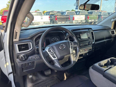 2017 Nissan Titan XD S