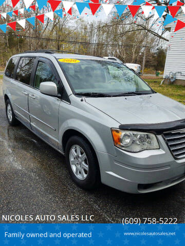 2010 Chrysler Town and Country for sale at NICOLES AUTO SALES LLC in Cream Ridge NJ