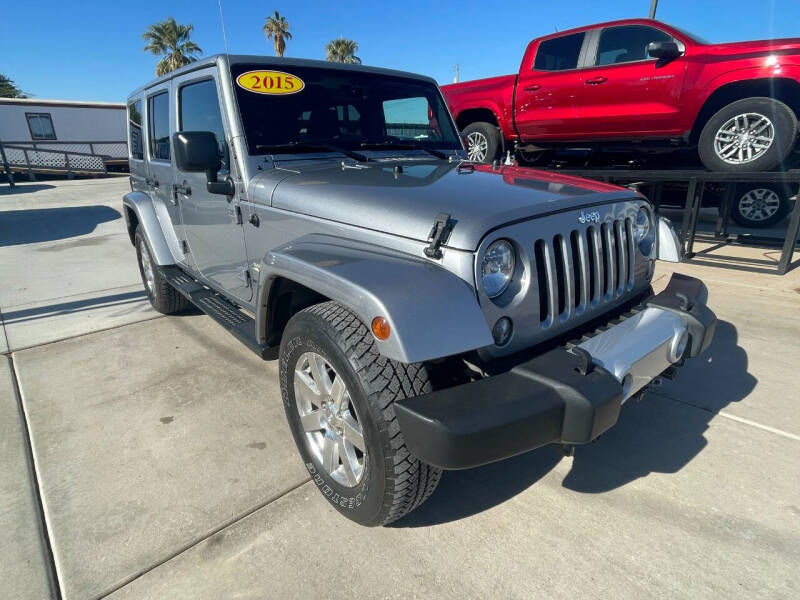 2015 Jeep Wrangler Unlimited Sahara photo 9