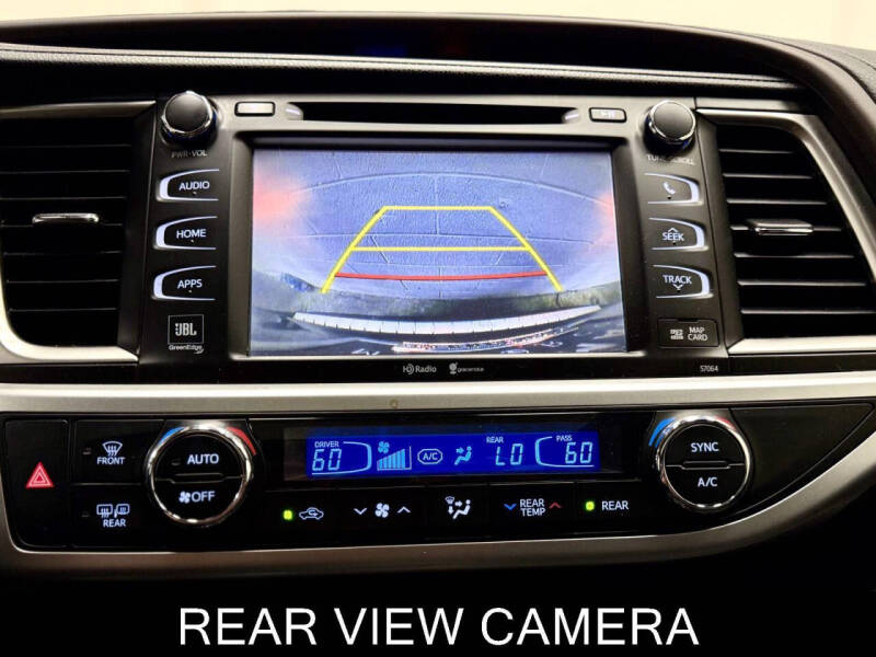 2015 Toyota Highlander Limited Platinum