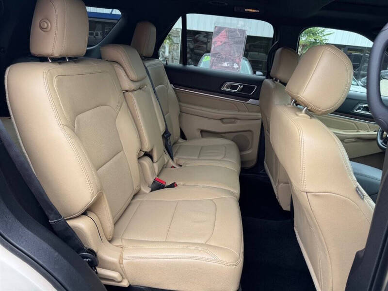 2017 Ford Explorer Limited