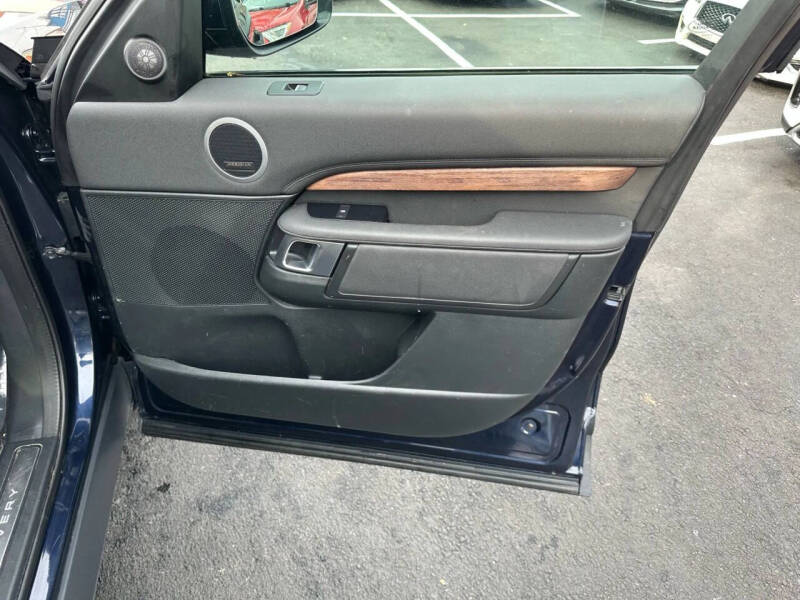 2020 Land Rover Discovery HSE