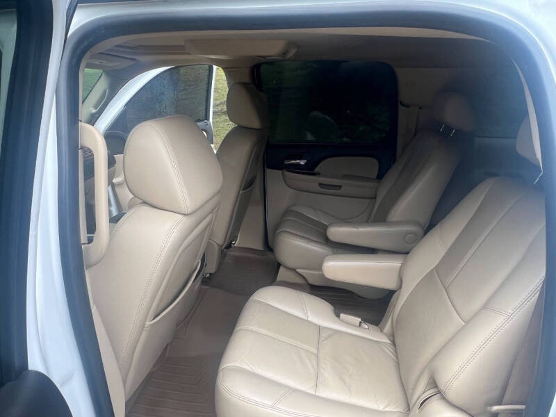 2007 Chevrolet Suburban LT 2500