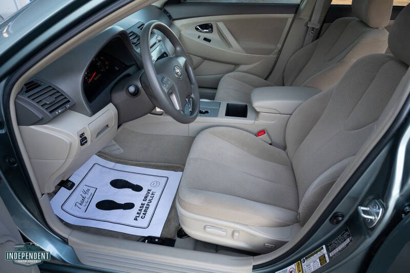 2009 Toyota Camry LE
