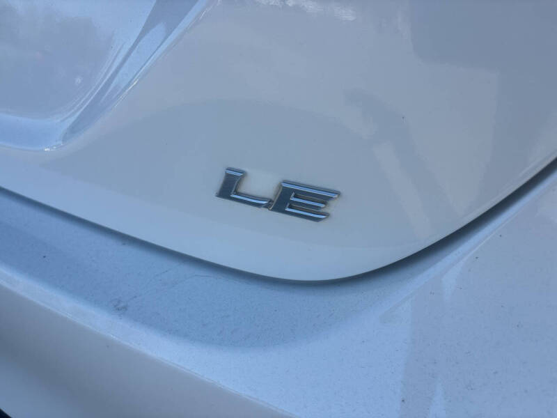 2018 Toyota Camry LE