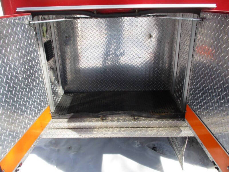 2000 Freightliner FL60