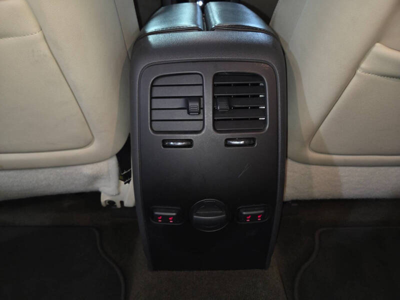 2015 Lincoln MKS