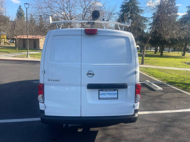 2017 Nissan NV200
