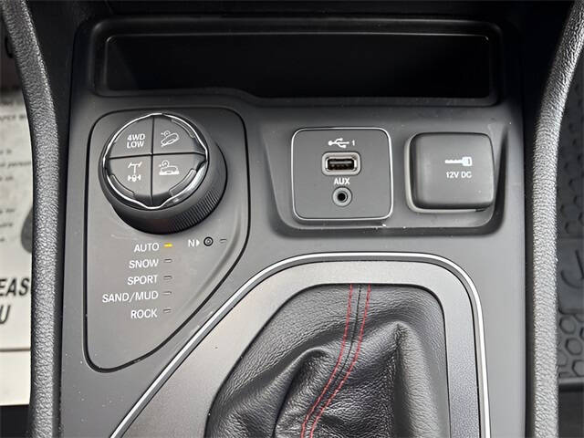 2022 Jeep Cherokee Trailhawk