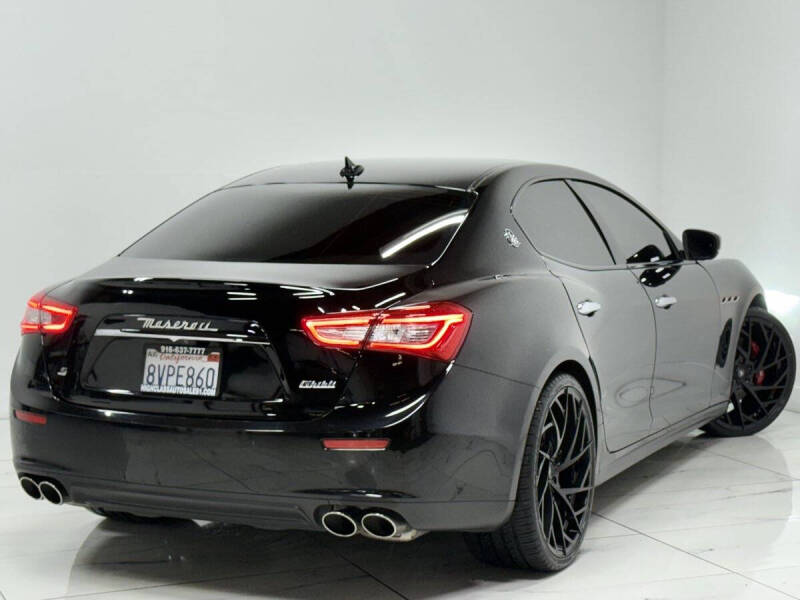 2017 Maserati Ghibli S