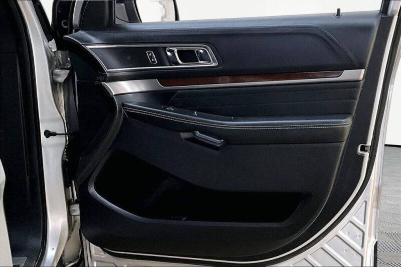 2018 Ford Explorer Platinum