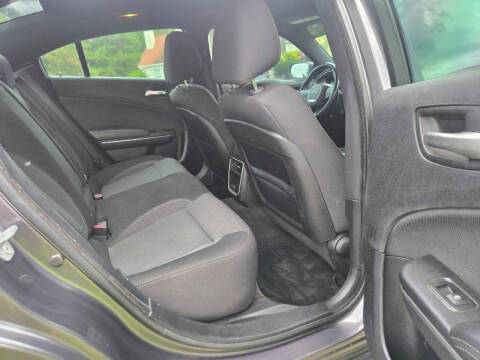 2016 Dodge Charger SE