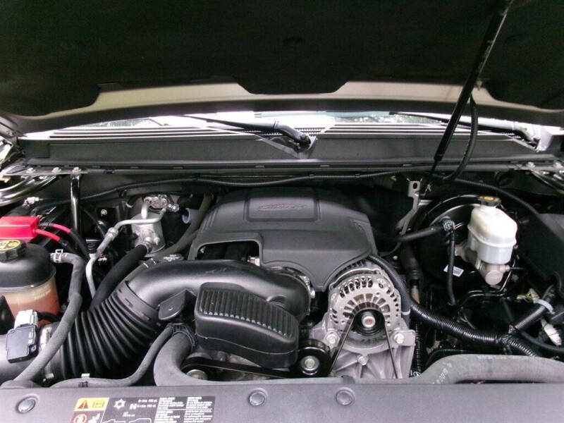 2012 Chevrolet Avalanche LS