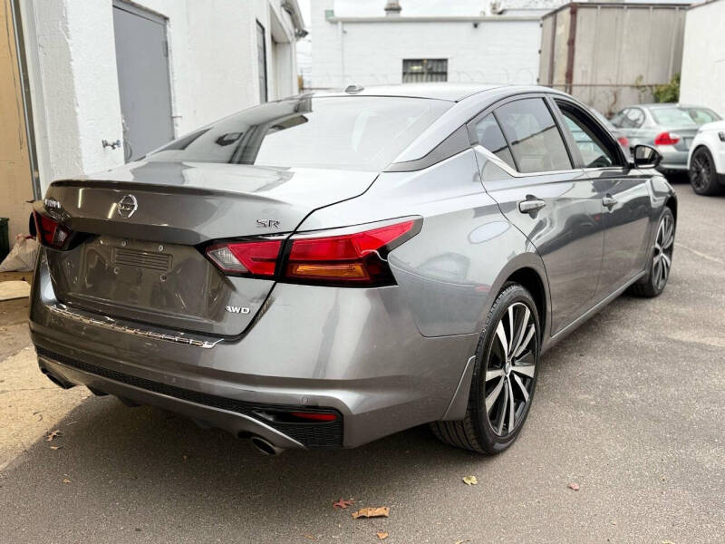 2020 Nissan Altima 2.5 SR