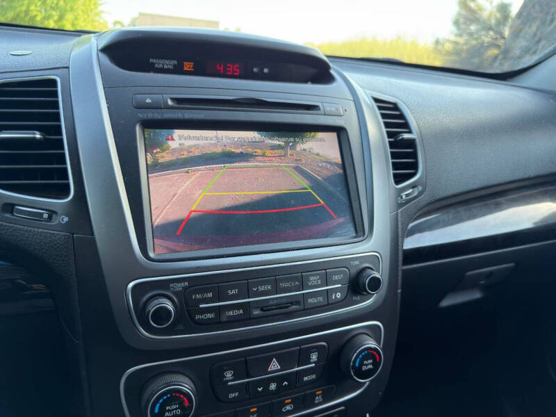 2014 Kia Sorento SX