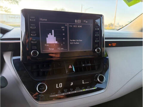 2020 Toyota Corolla LE