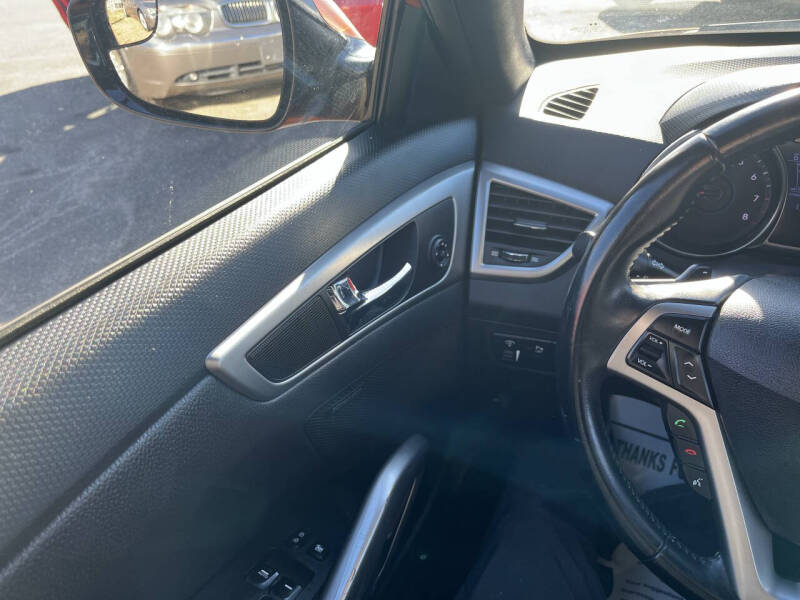 2016 Hyundai Veloster