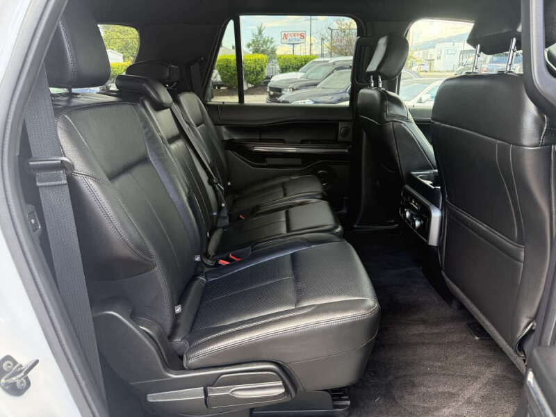 2018 Ford Expedition MAX XLT