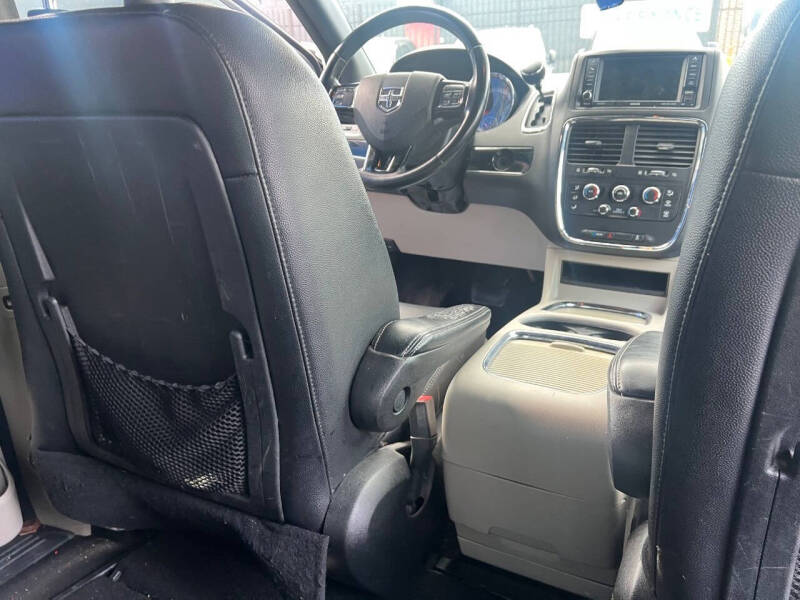 2017 Dodge Grand Caravan SXT