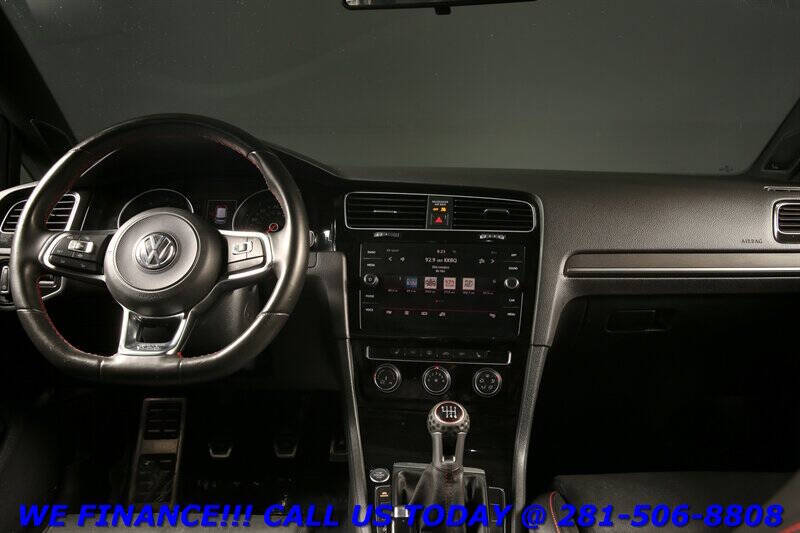 2019 Volkswagen Golf GTI Autobahn