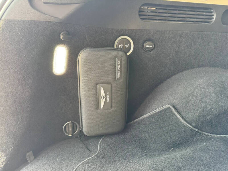 2024 Genesis GV80
