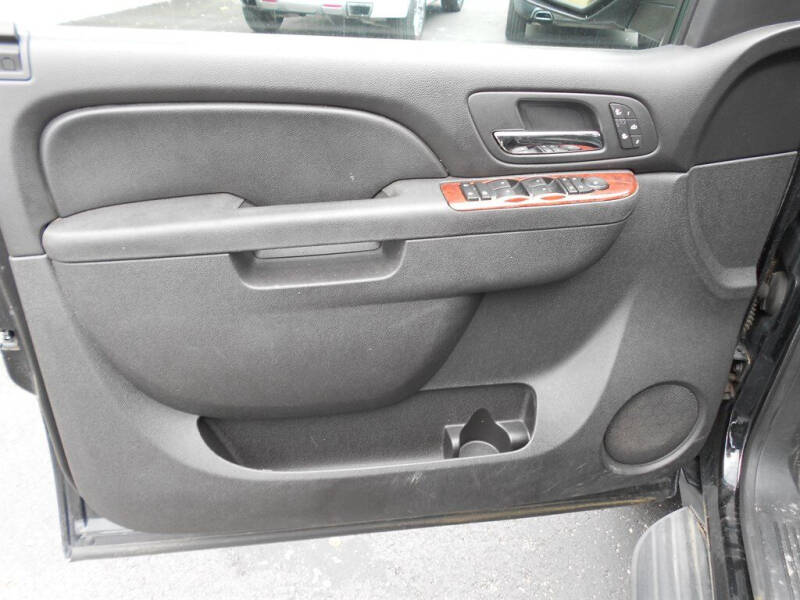 2012 GMC Yukon XL SLT