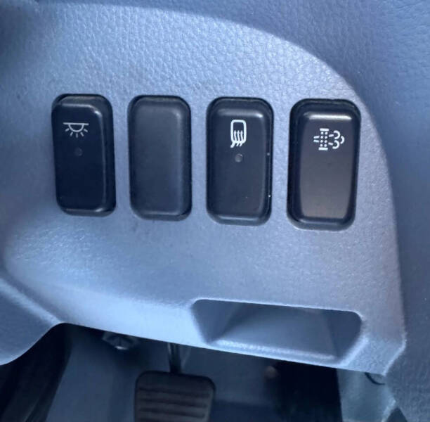 2017 Mitsubishi Fuso FE160