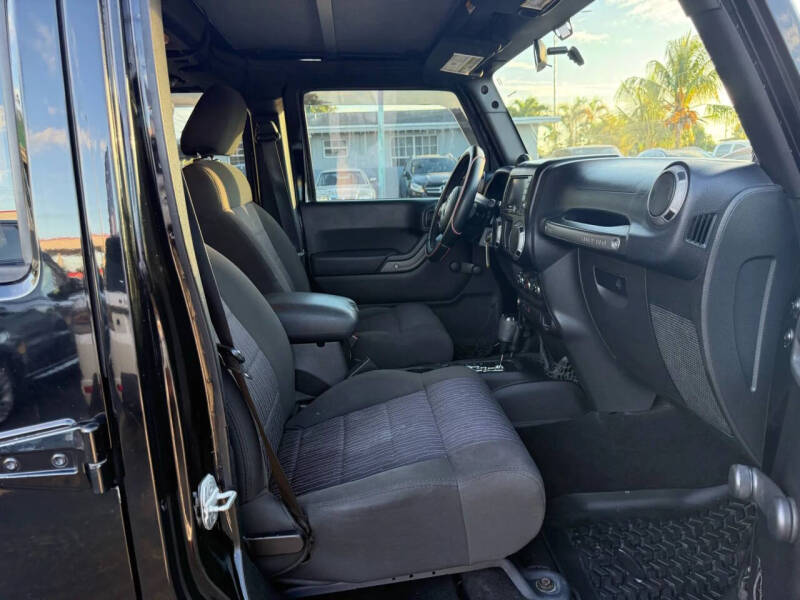 2012 Jeep Wrangler Unlimited Sport