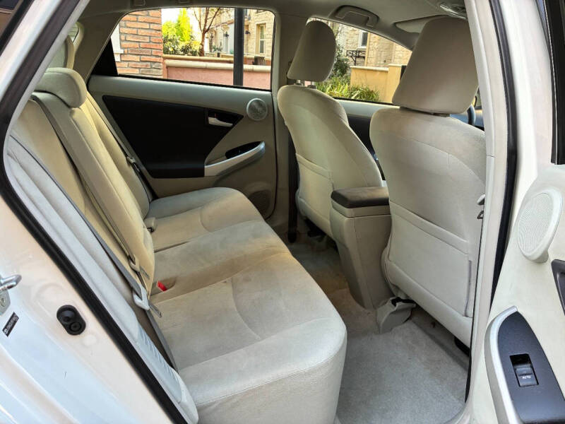 2011 Toyota Prius Three