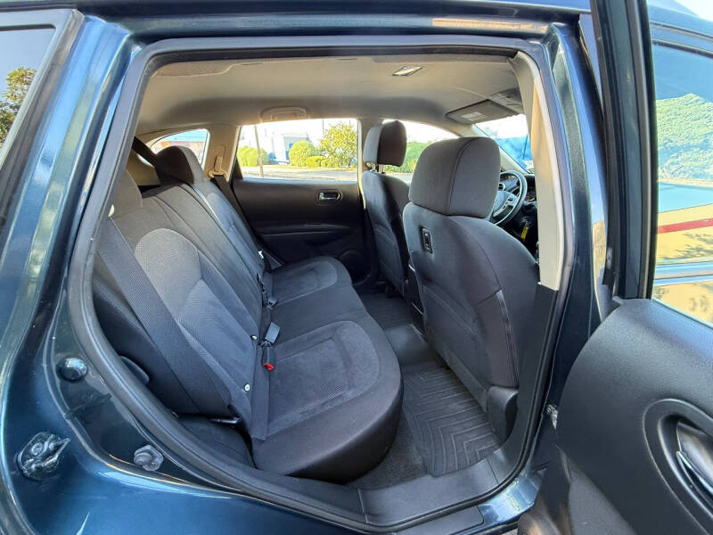 2014 Nissan Rogue Select S