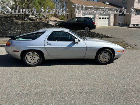 1987 Porsche 928 S4