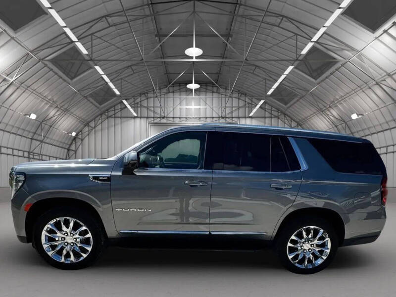 2022 GMC Yukon SLT
