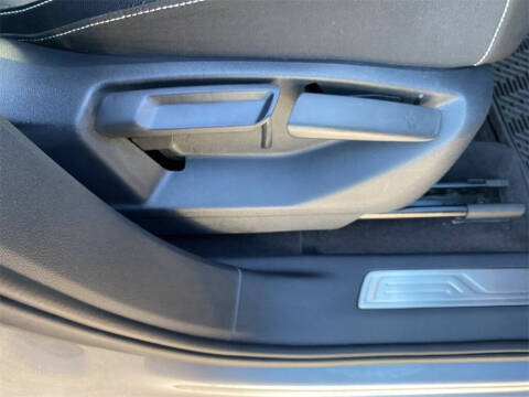 2024 Volkswagen Atlas SE