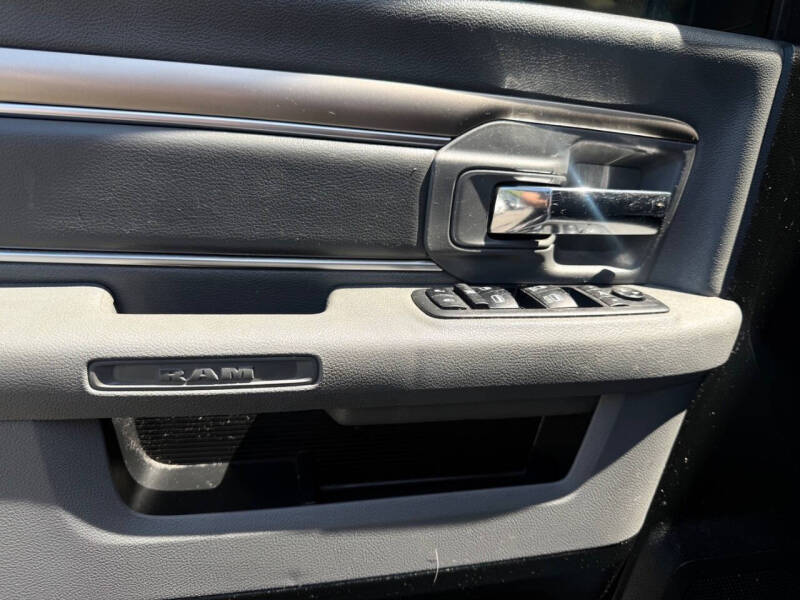 2016 RAM 1500 Big Horn