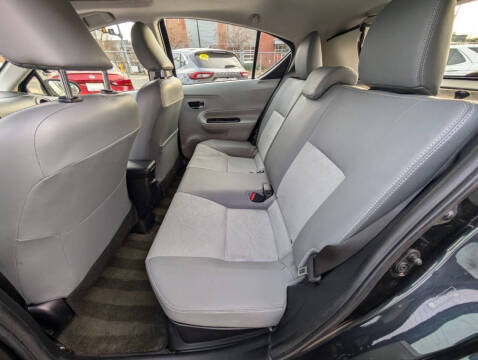 2014 Toyota Prius c Four