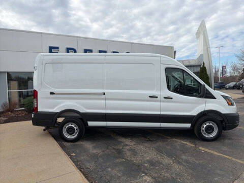 2026 Ford Transit 250