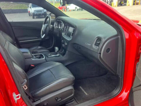 2015 Dodge Charger SXT