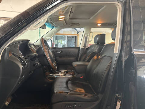 2011 Infiniti QX56