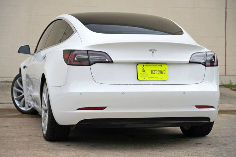 2019 Tesla Model 3 Standard Range Plus