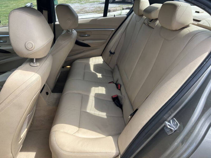 2016 BMW 3 Series 328i